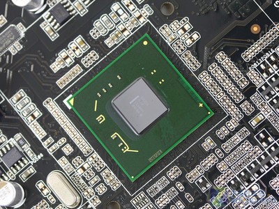 無人能出其右 華碩超強Z68大板視覺盛宴